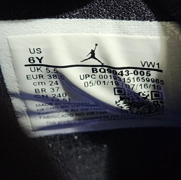 JORDAN 4 RETRO BLACK RUSH VIOLET SNEAKERS 👟 - Picture 7 of 7